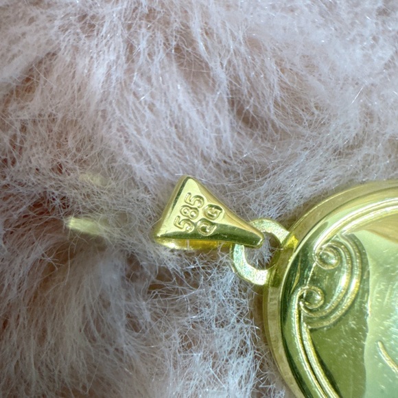 14KT GOLD LOCKET BRAND NEW - Picture 3 of 6